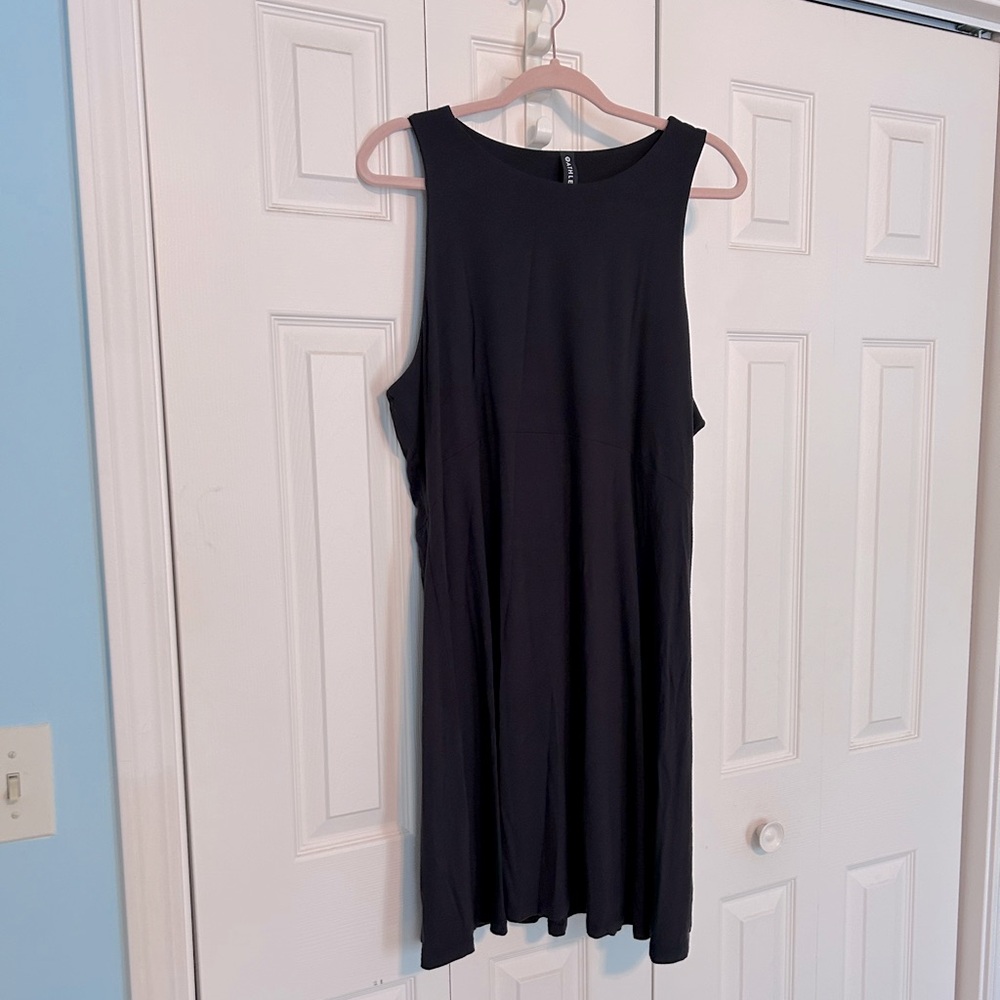 Athleta Elegant Black Top